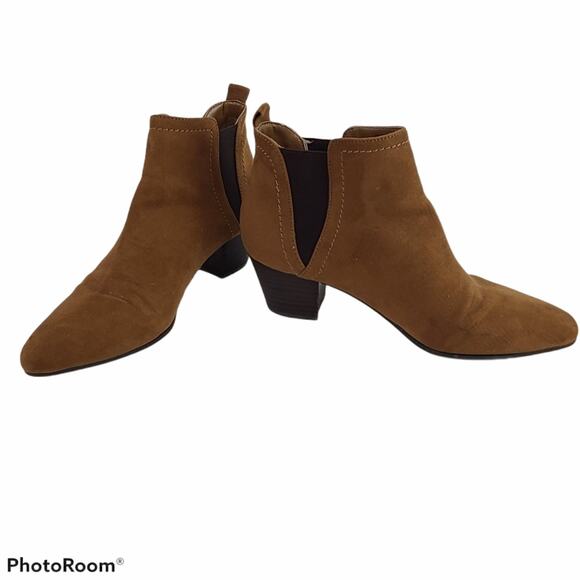 Unisa golden brown faux suede ankle booties, size 7.5 - Picture 1 of 8